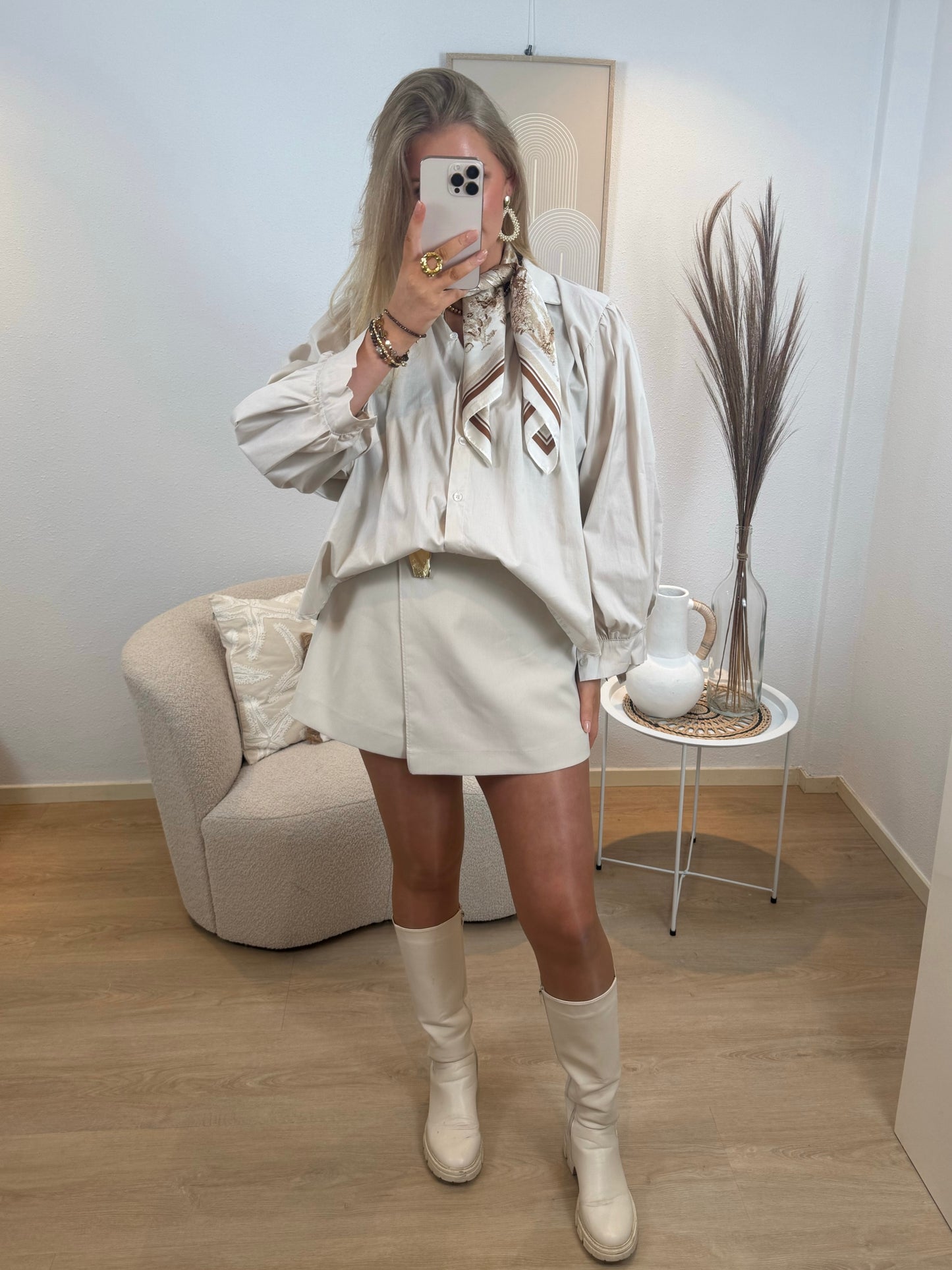 Timeless Oversized Blouse Beige