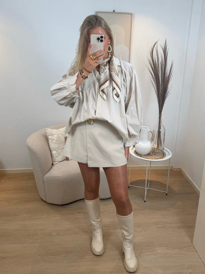 Timeless Oversized Blouse Beige