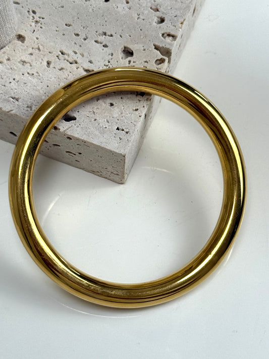 Golden Classic Bangle Medium