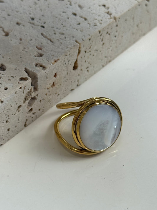 Blanca Ring