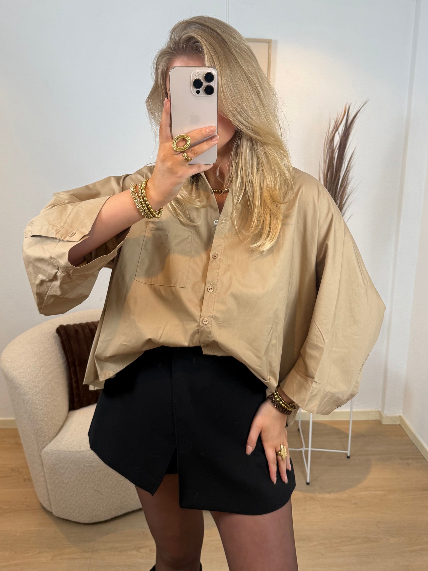 Essential Oversized Blouse Beige