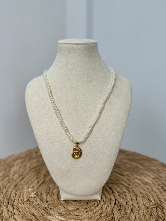 Coasta Necklace